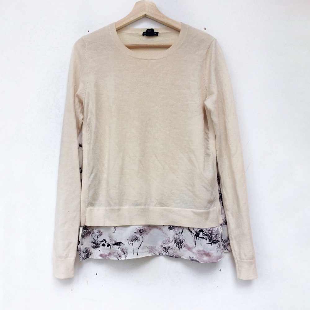Club Monaco Cream Knit Top w/ Floral Print